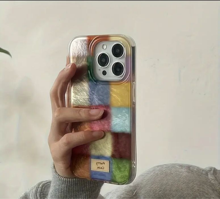 Чехол / Case на  iPhone 15 Pro