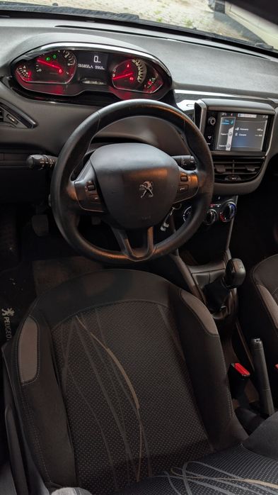 Peugeot 208 2012 65.000 km