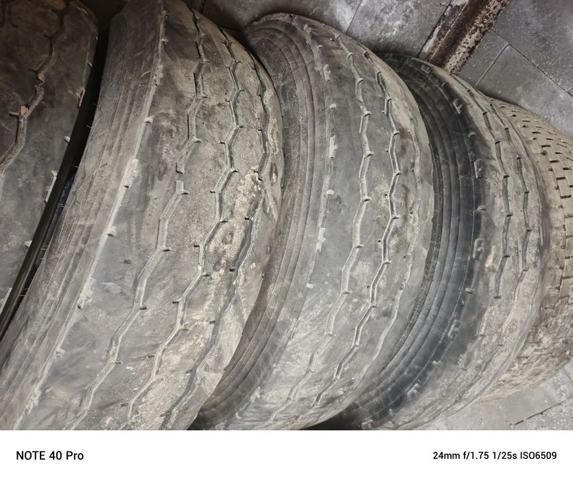 Opony z felgami 4 szt 13 R22.5