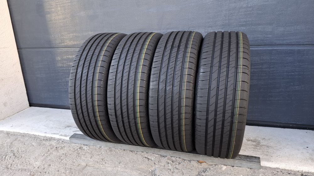 Goodyear 215/55 R18 NOWE 2025