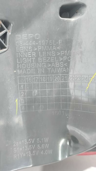 Farolim BMW Serie 5 ( F10) painel Esquerdo LCI  4441.975L