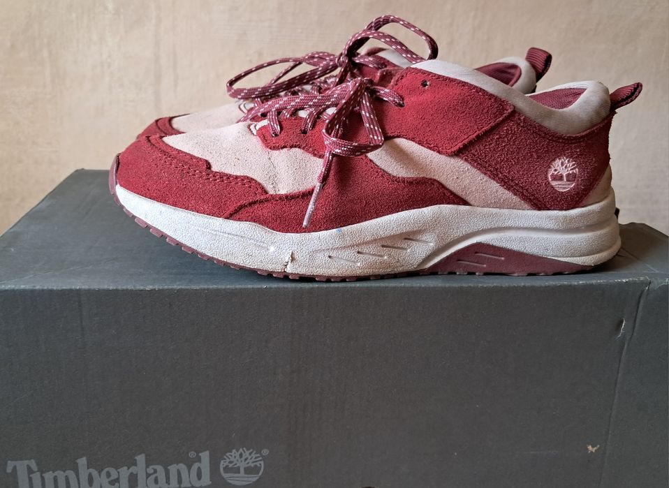 Кросівки 37 розмір Тімберленд
