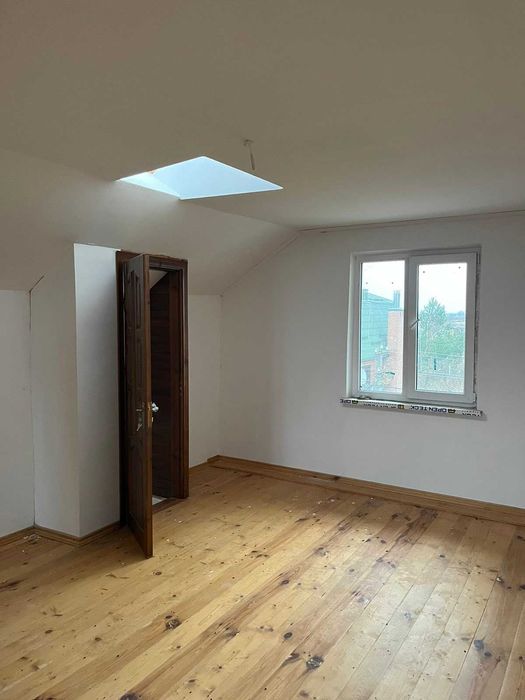 Продаж будинку в с.Підрясне