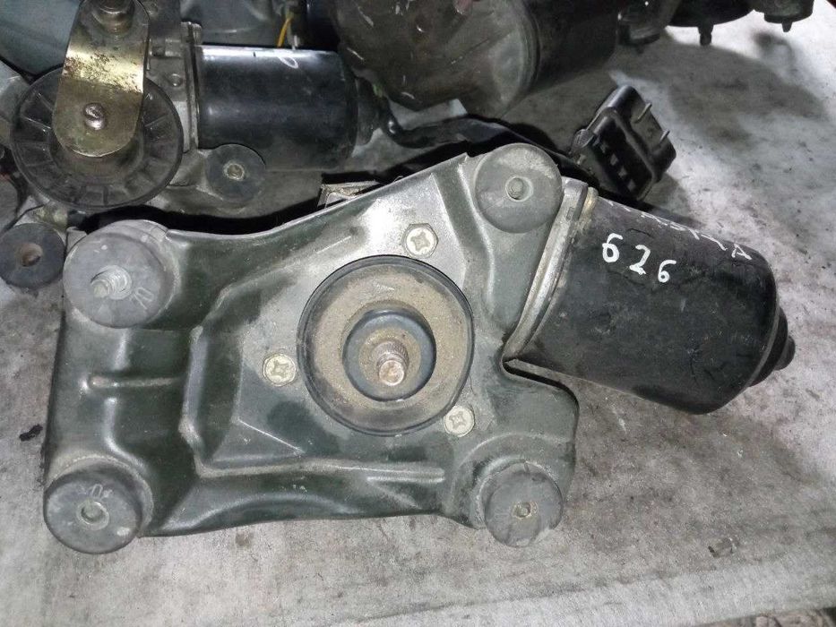 Моторчик склоочисника задній Mazda 626 849100-6680 GA7B Авторозборка