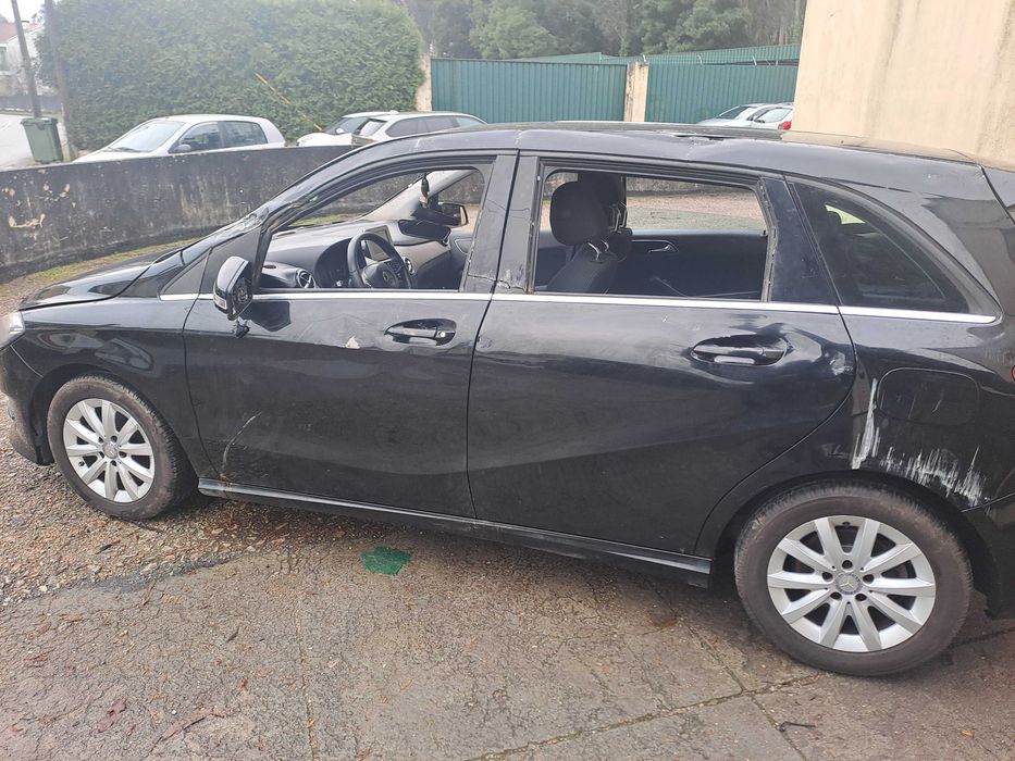 Salvado Mercedes-Benz  B Cdi de 2015