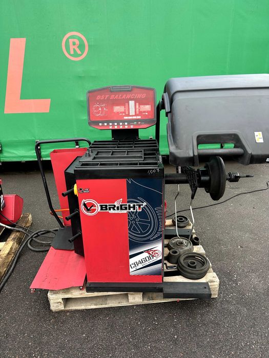 Б.У. вантажне обладнання для ШИНОМОНТАЖУ BRIGHT та інструмент і НОВЕ!