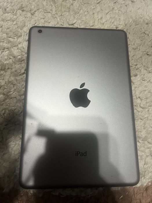 Sprzedam ipad’a mini
