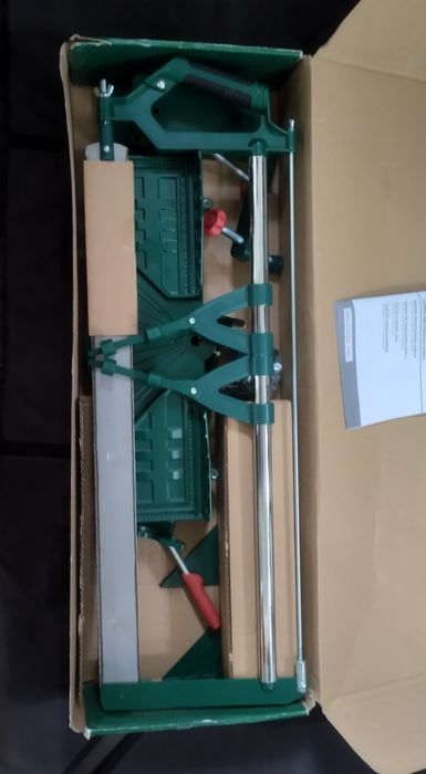 Serra esquadria dupla Parkside nova