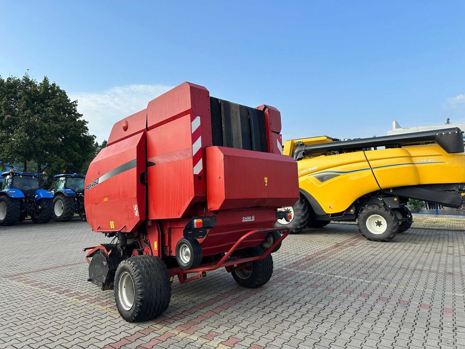 Prasa rolująca pasowa RBX 462 CASE , New Holland