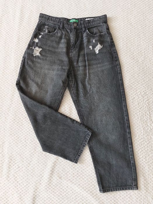 Jeansy, szare, z szeroką nogawką. United Colors of Benetton. 140 cm