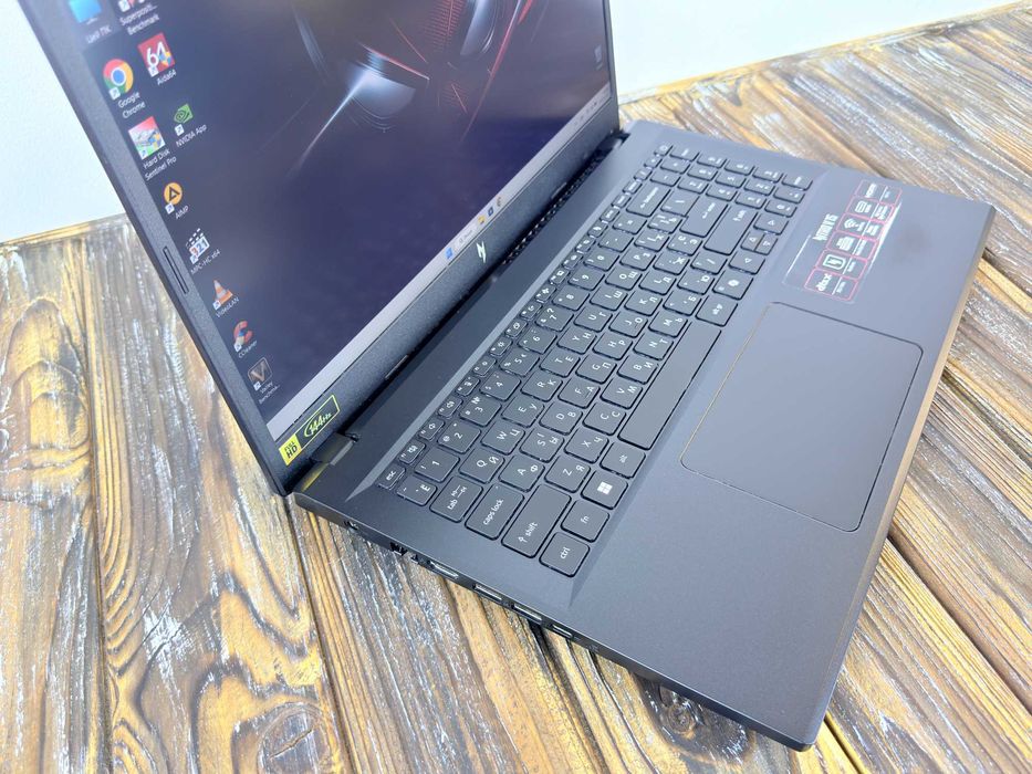 Геймерський Ноутбук Acer Nitro 5 ANV15-41 /Ryzen 5 7535HS/RTX 2050 4 GB