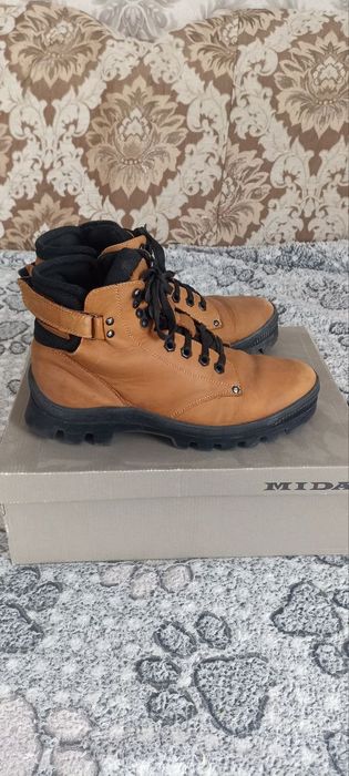 Чоловічі зимові черевики Mida