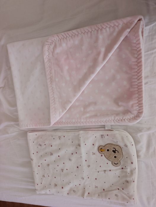 Lote completo de brinquedos + mantinhas de bebé