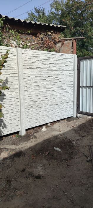 ЄВРОПАРКАН  ЄВРОЗАБОР ГЛЯНЦЕВИЙ Паркан  Вироби з бетону  Плитка