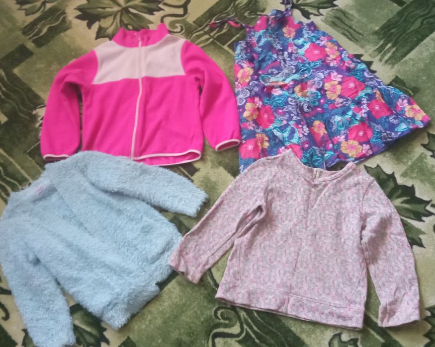 Вещи на девочку.