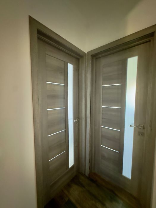 Portas interior cinzentas completas