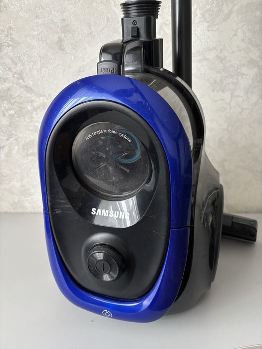Пилосос Samsung sco7m2110sb