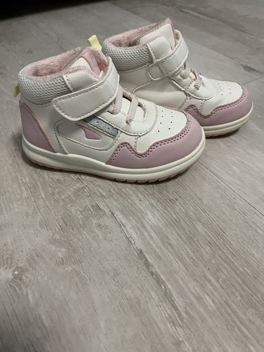 Хайтопи для дівчинки