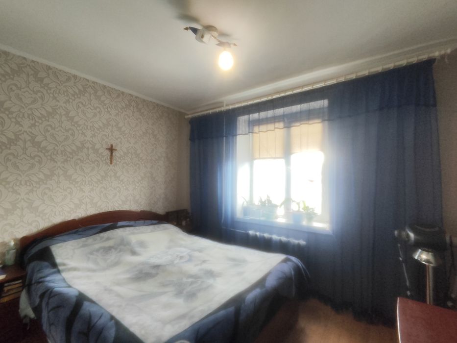 Продам 3 х кімнатну квартиру Тутковського