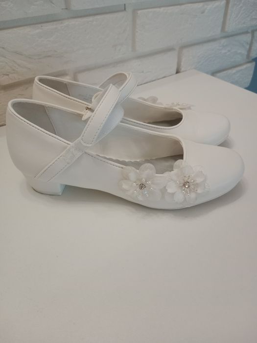Buty komunijne dziewczęce