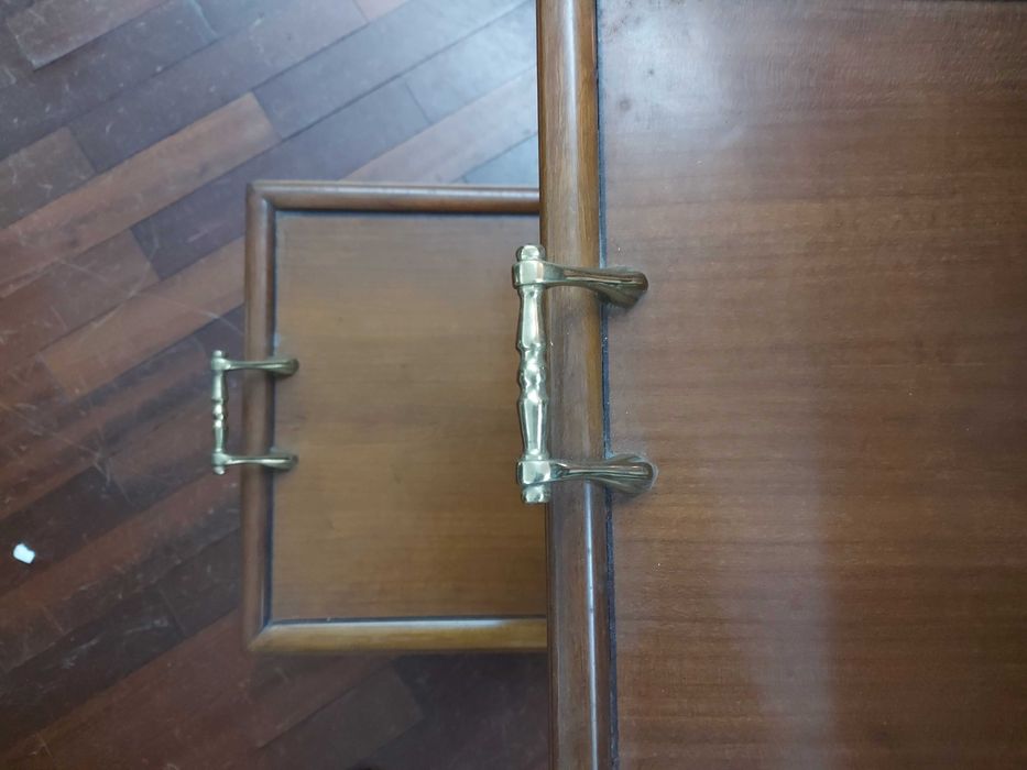 Carrinho chá em madeira com 2 abas e rodas