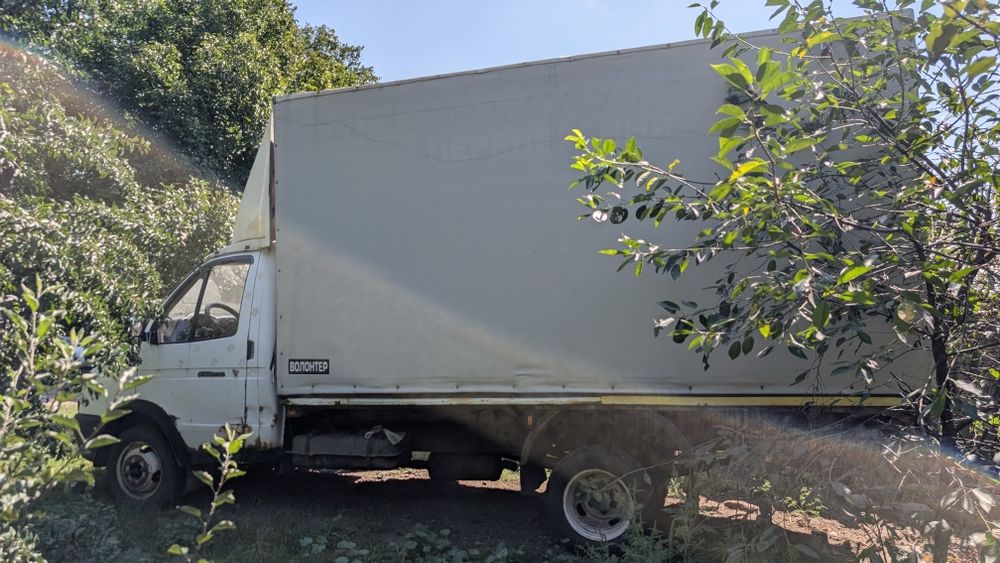 Продаю Газель Газ 3302