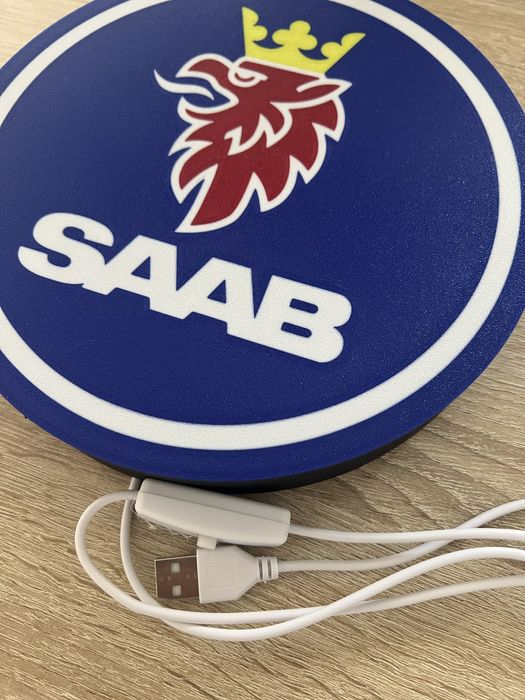 Painel luminoso Saab