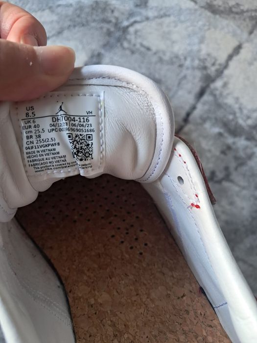 Sapatilhas Nike Air Jordan Tam. 40