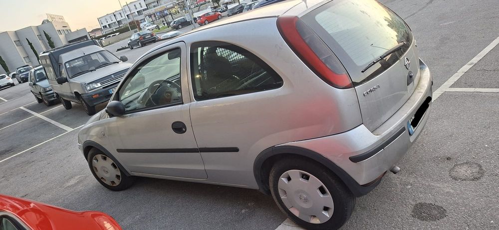 Opel corsa c para peças