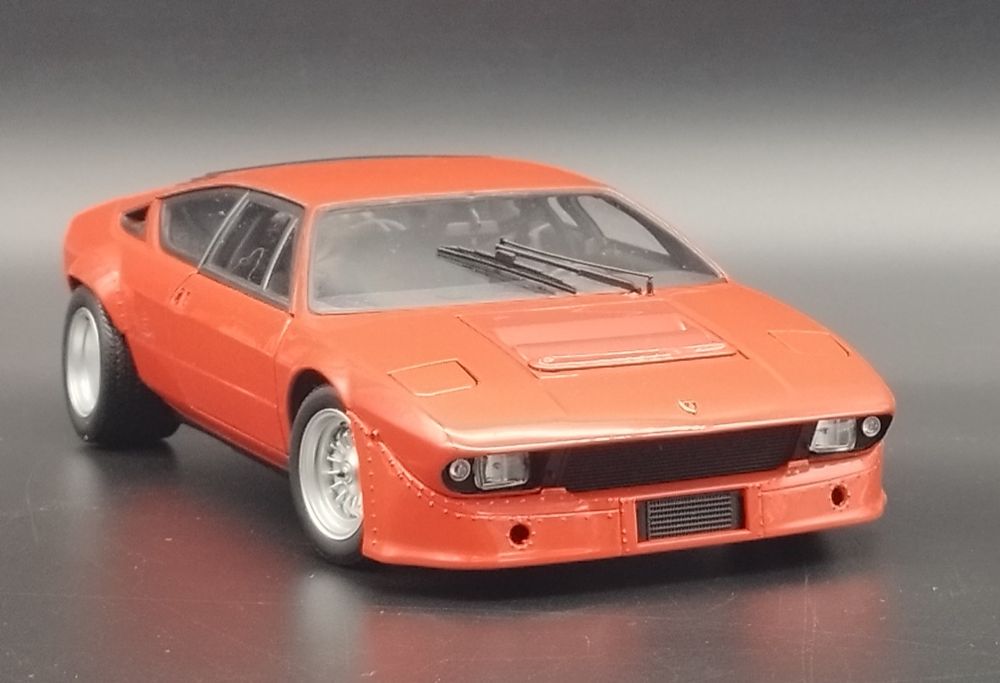 Kyosho 1974 Lamborghini Urraco Rally w skali 1:18