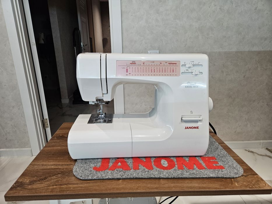 Janome Decor Excel 5018 — Состояние НОВОЙ + Подарок!