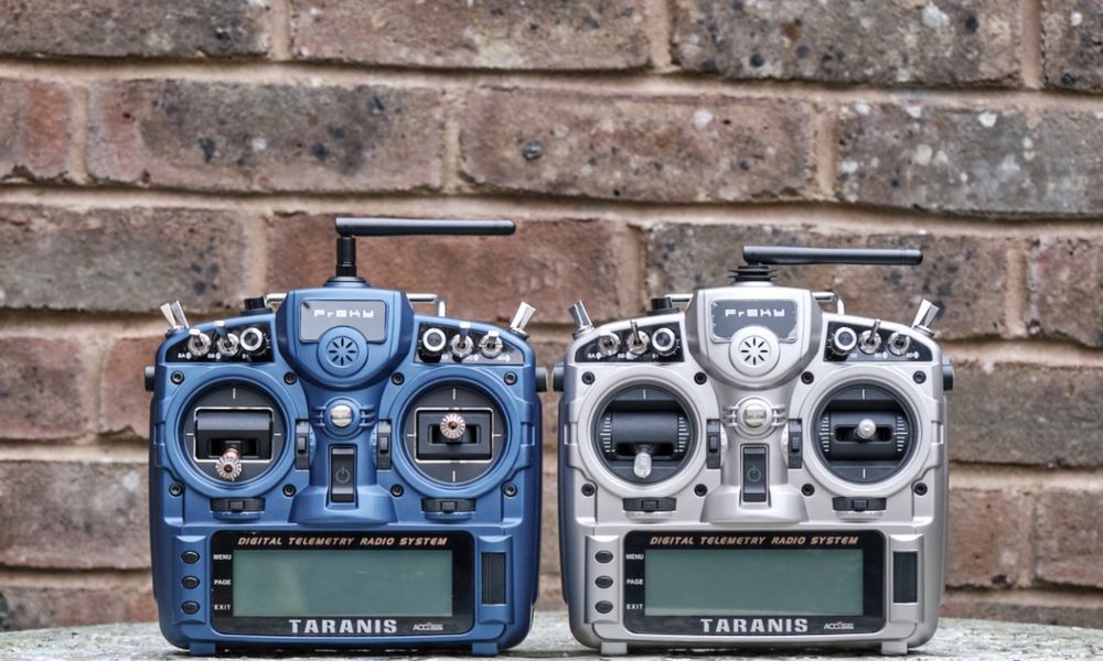 Новий пульт FPV Taranis X9D Plus 2019 SE з фірмовим кейсом.