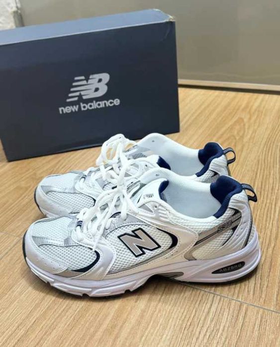 New Balance 530 White  R.37