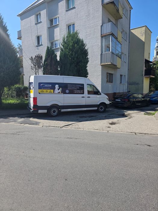Sprzątanie balkonu po gołębiach łódź dezynfekcja czyszczenie
