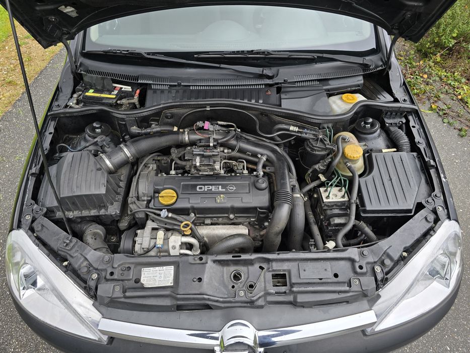 Opel Corsa 1.7 DTI Sport Nacional