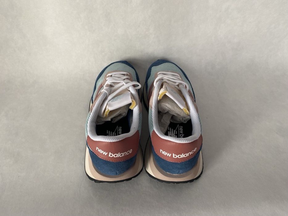 Нові жіночі кросівки New Balance 237