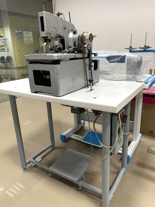 Петельна машина Minerva