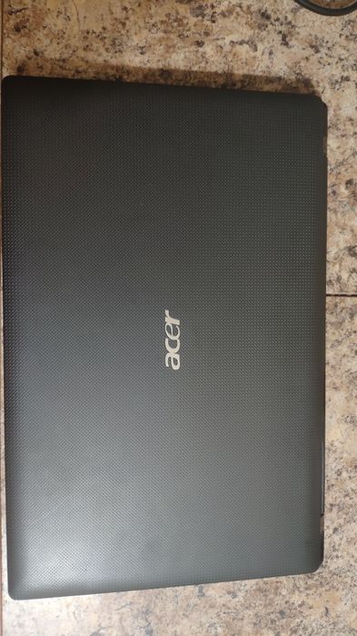 Ноутбук Acer Aspire 7750-2334G50Mnkk 17.3" i3-2330M / 8ГБ / 128+500ГБ