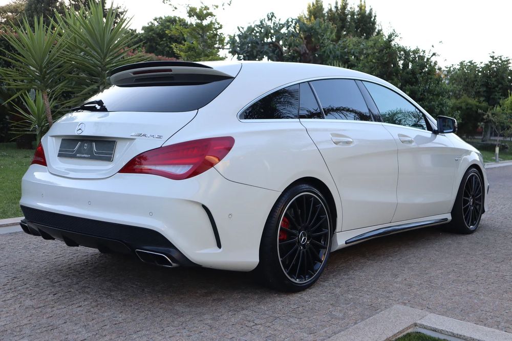 Mercedes-Benz CLA 45 AMG 4Matic 7G-DCT