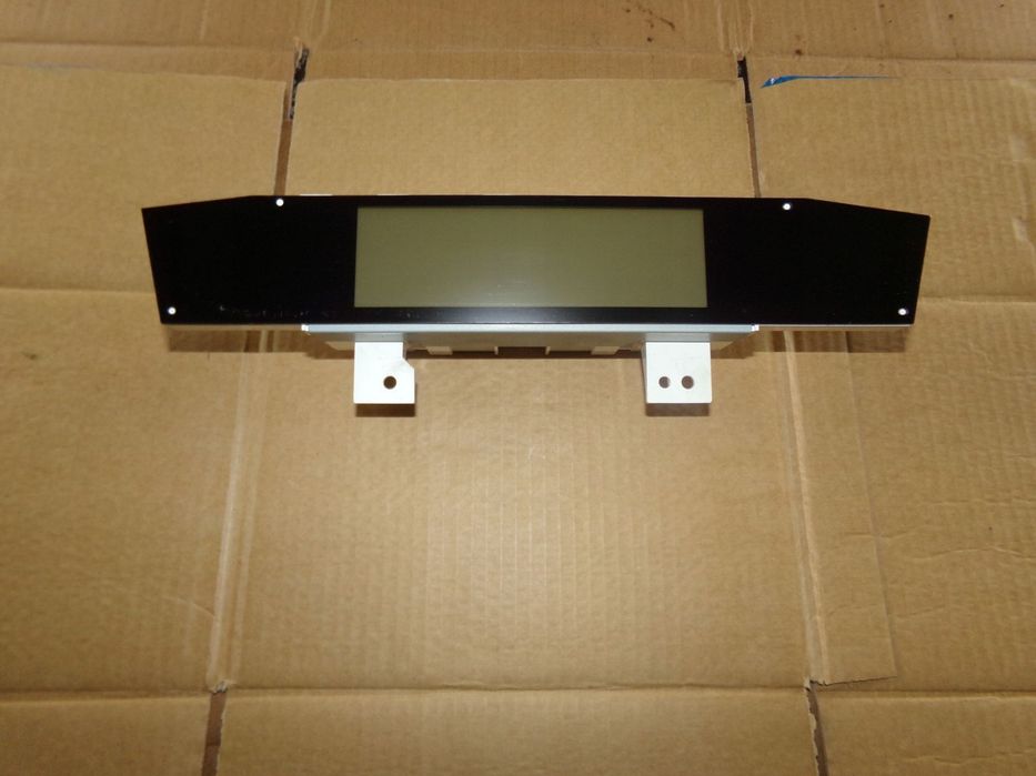 wyświetlacz radia nissan quest iii 03-09r.