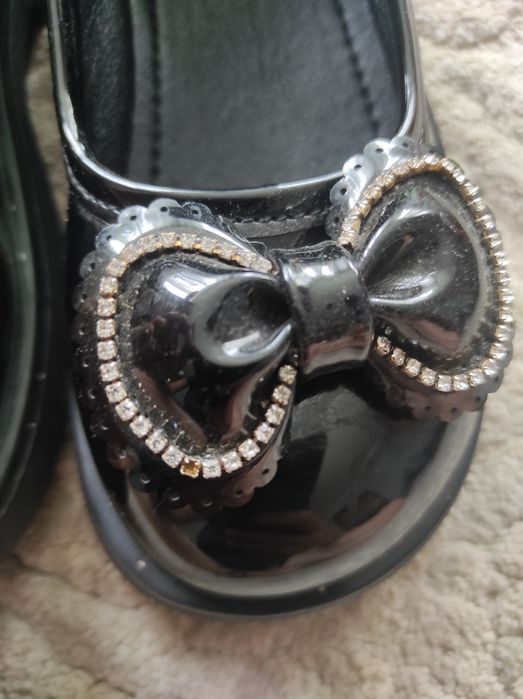 Туфлі для дівчинки