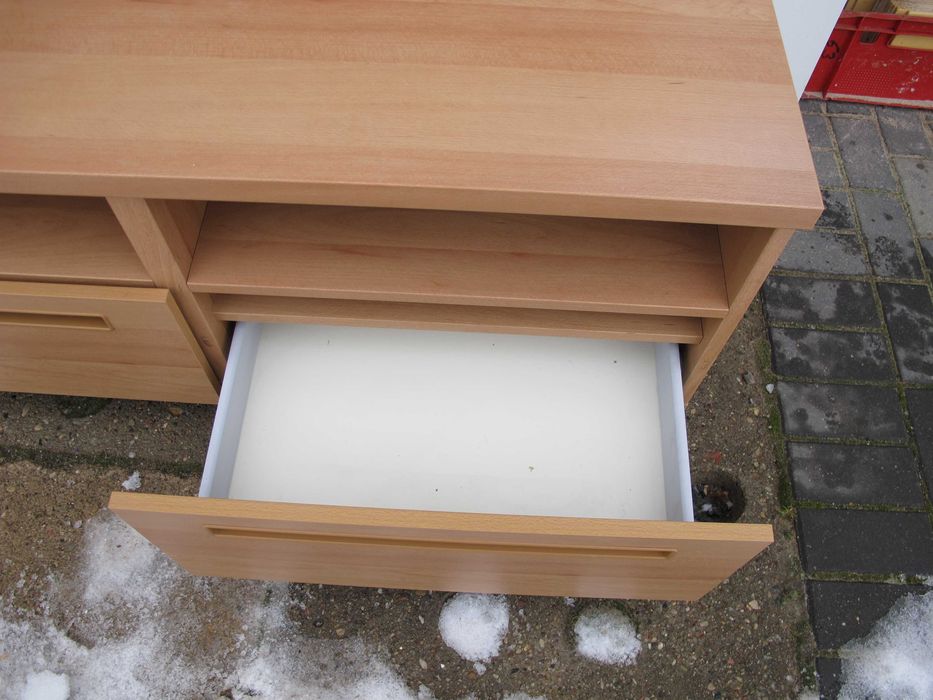 Półka pod telewizor RTV