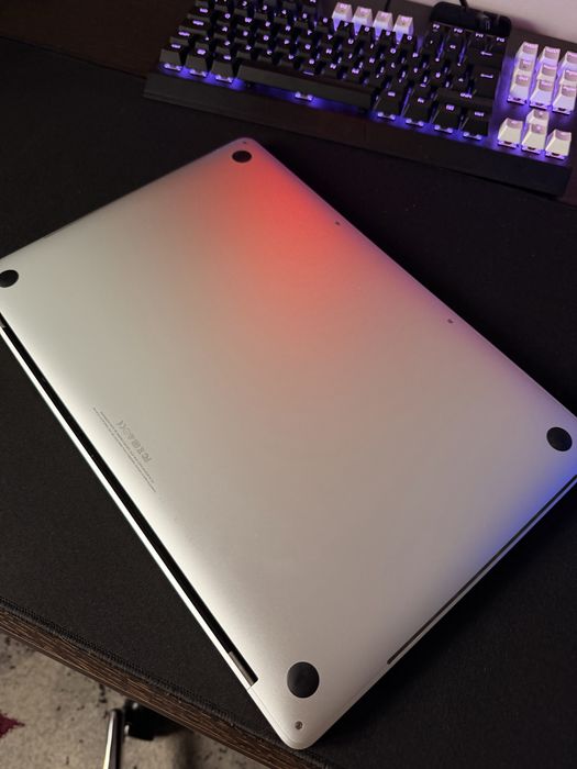 Macbook Pro 15 2017 (Touchbar)