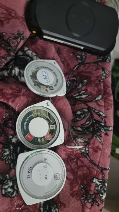 Psp Playstation portátil  com 3 jogos