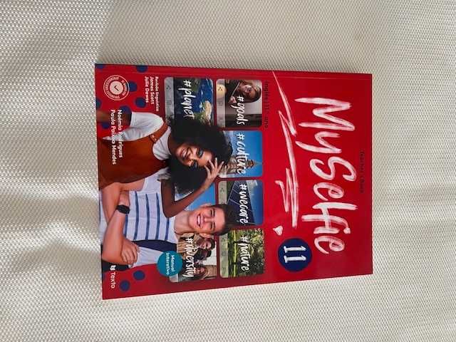 "MySelfie 11" - 11º ano - Inglês -  Projeto PROFESSOR