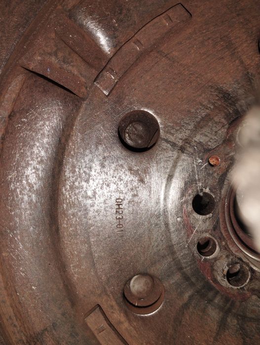 Разбираю Ситроен на запчасти маховик комплект Ситроен С5 CR2 1.6HDI