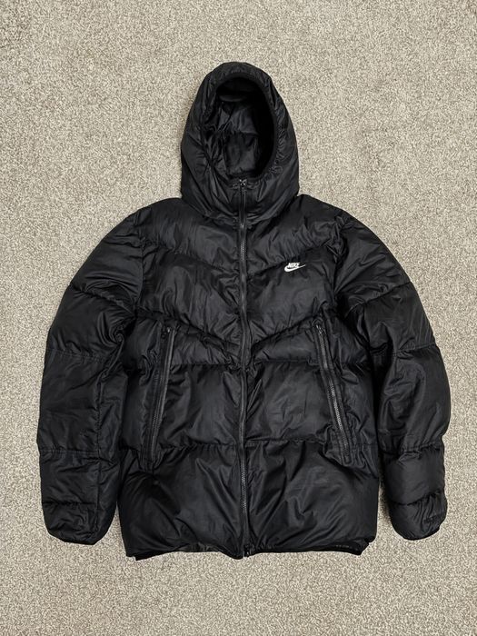 куртка Nike Storm-Fit Windrunner Primaloft