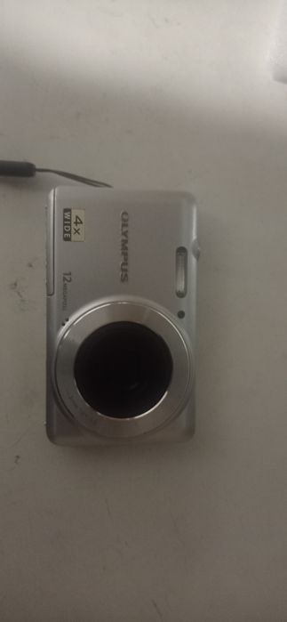 Цифровой фотоаппарат алимпус