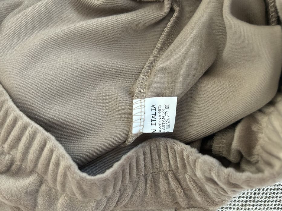 Dres damski M L XL 2XL komplet welurowy z bluza w serek naszywką