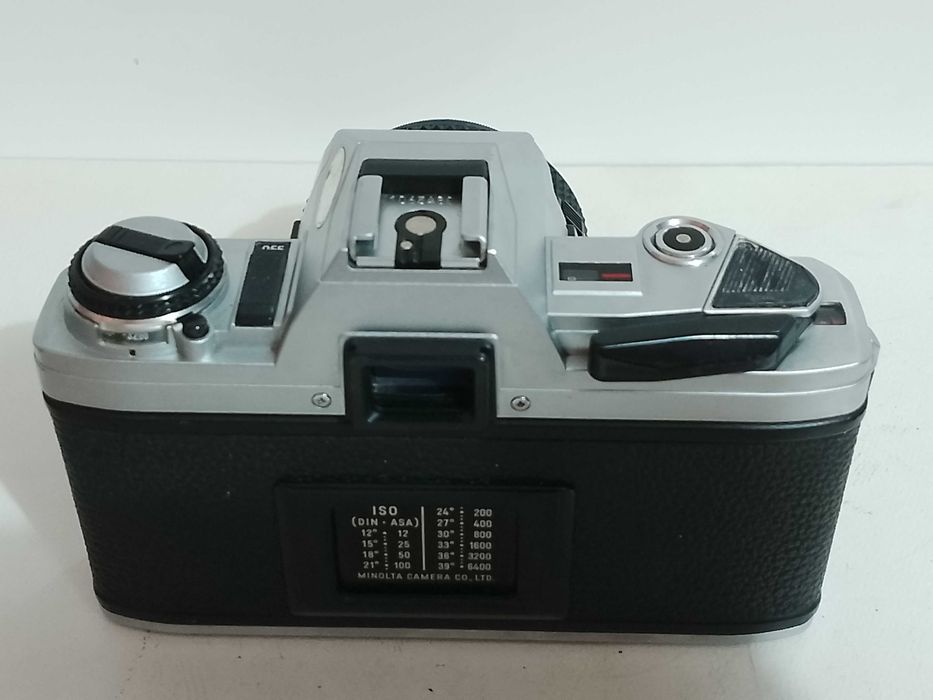 Minolta X-300 aparat analogowy